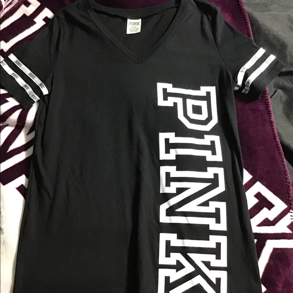 VS t-shirt